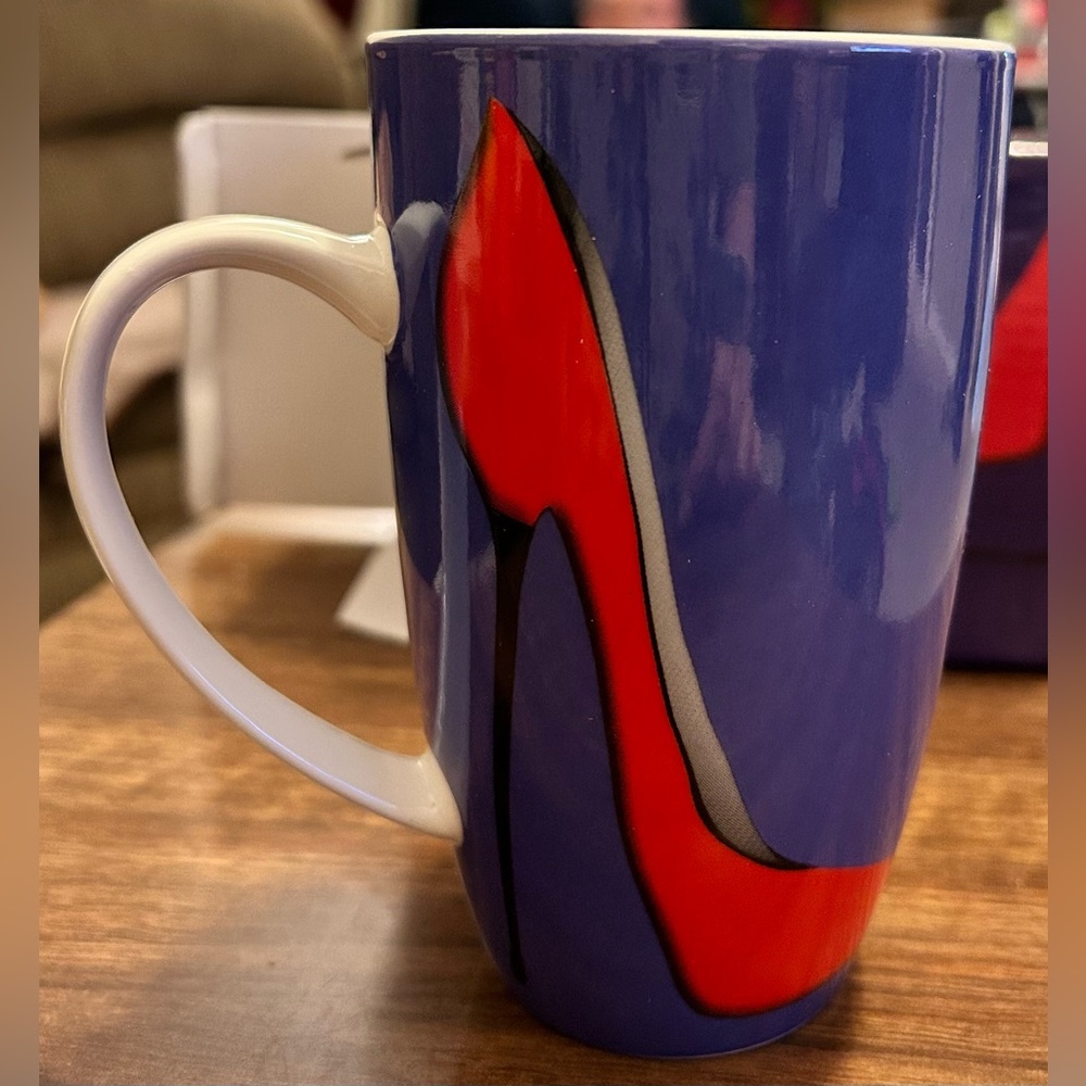 ♥️💜 Sky High Christopher Vine for Maxwell Williams Mug 💜♥️